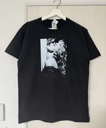마돈나 Madonna 티셔츠 새상품 배송비 포함 남녀 공용