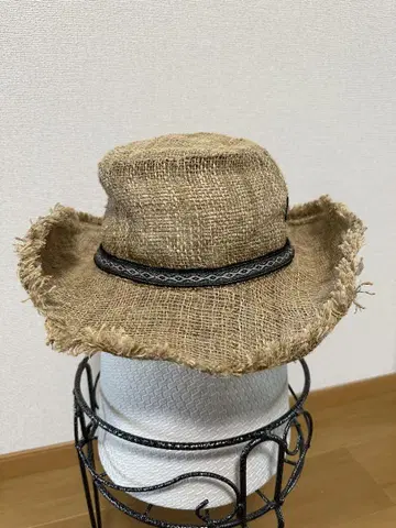 밀짚모자 캐러밴 샨티샨티