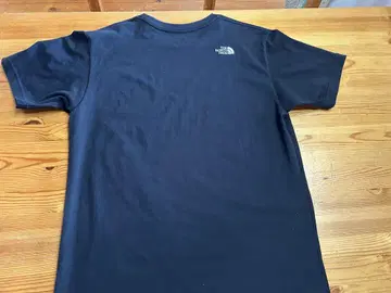 THE NORTH FACE 블랙 티셔츠 반팔