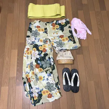 꽃무늬 유카타, 오비, 일본 나막신, 복조리 세트