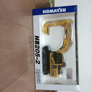 KOMATSU HB205-2 하이브리드 1/50 스케일