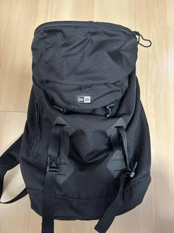 뉴에라 NEWERA 백팩