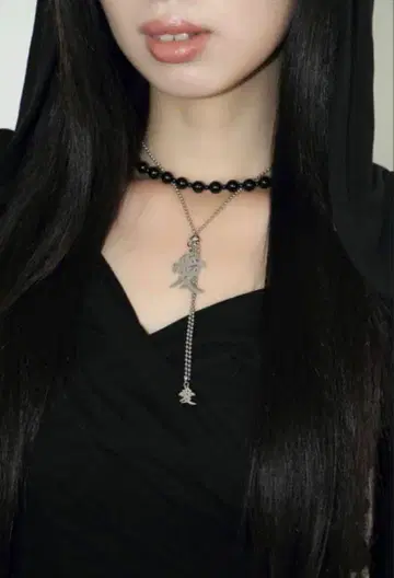 MIAE 러버 목걸이