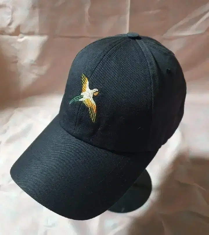 Axel Arigato Ball Cap. AXEL ARIGATO Ball Cap Black