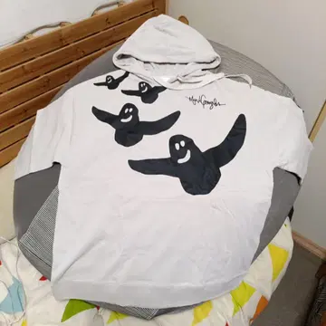 MarkGonzales Design 후드티 베이지
