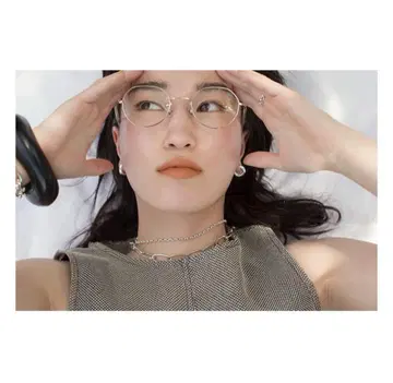 zoff 요시다 레이카 실버 메탈 팔각형 안경