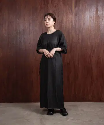 법률적인 데님 소재의 소매 디자인
