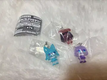 치요코 메지루시 액세서리