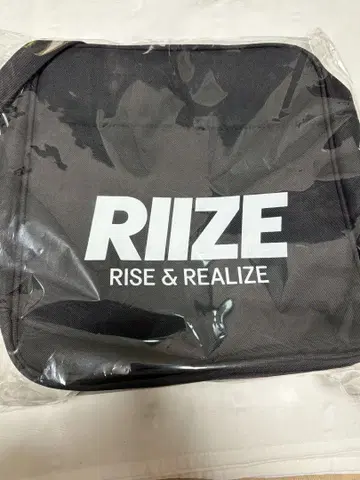 RIIZE 펜미 굿즈 RISE & REALIZE 백