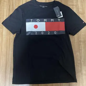 타미힐피거 티셔츠 2020년 모델 M 사이즈 블랙