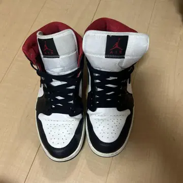 Air Jordan 하이컷 스니커즈 화이트/블랙/레드