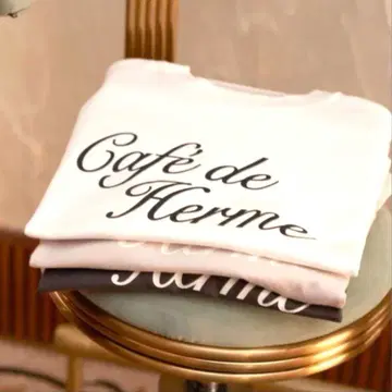 Herlip to Cafe de Herme 오리지널 티셔츠