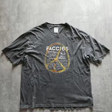FACCIES 리터치 사용 티셔츠