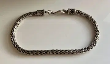 발리 silver 팔찌