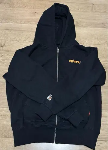 FR2 야나기 한정판 지퍼 후디