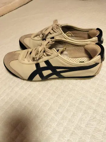 오니츠카타이거 26.0