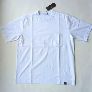 택 포함 새상품 MACKINTOSH LONDON 화이트 포켓 티셔츠