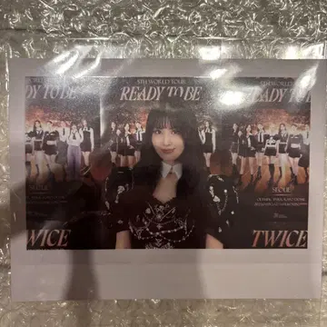 TWICE READY TO BE 구매 혜택 허벅지