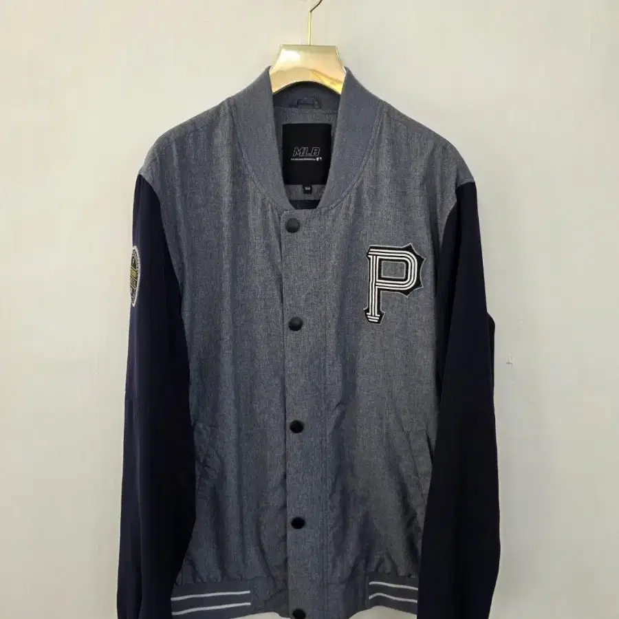 ☆MLB Korea☆ Basic small logo overfit half-zip man to man L