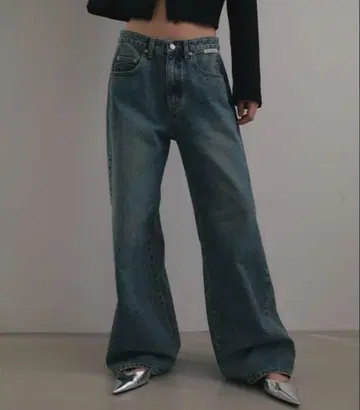 overdue flair VINTAGE WIDE FIT DENIM 새상품