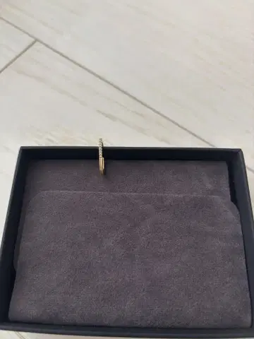 히로타카 이어카프