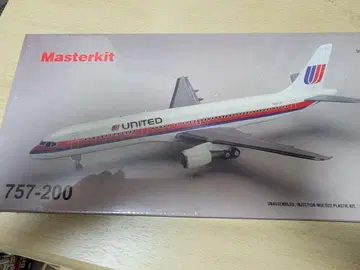 마스터 키트 Masterkit 757-200 프라모델 1/144