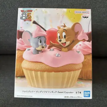 톰과 제리 빅 소프트 비닐 피규어 Sweet Cupcake