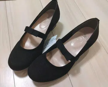 블랙 리본 로우 힐 신발 블랙 Style 제리 반스 펌프스