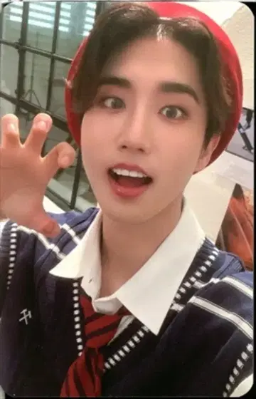 StrayKids WAVE13 HAN NACIFIC 콜라보 뒷면 그린