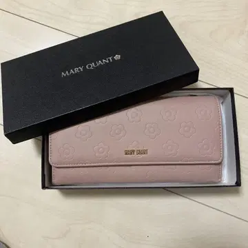 MARY QUANT 꽃무늬 엠보싱 장지갑