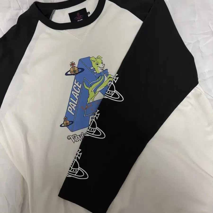 トップス PALACE x Vivienne Westwood Raglan Buy Palace x Vivienne Westwood Raglan Long-Sleeve 'White