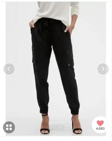 BANANA REPUBLIC 카고 팬츠 블랙