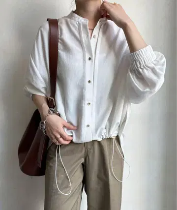새상품 DOUDOU 스핀들 롱 슬리브 셔츠 화이트