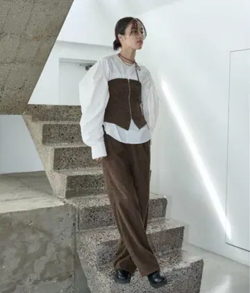 AIC. 아이시 베어 뷔스티에 셋업 브라운