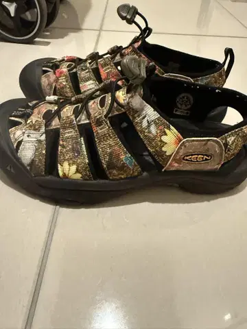 KEEN NEWPORT 킨 뉴포트 27cm