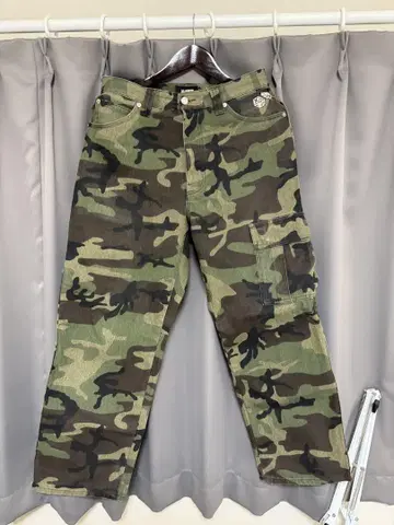 XLARGE DICE PAINTER PANTS 32인치