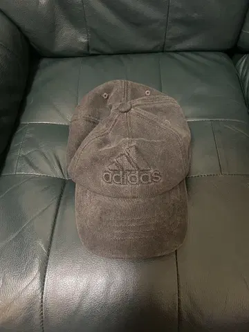 아디다스 그레이 캡 OSFX