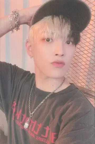 ATEEZ BeatRoad 홍중 더 월드 EP.1:모션