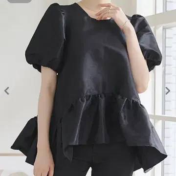 고베 레터스 페플럼 볼륨 샤이니 반팔 블라우스 [C7546] 블랙