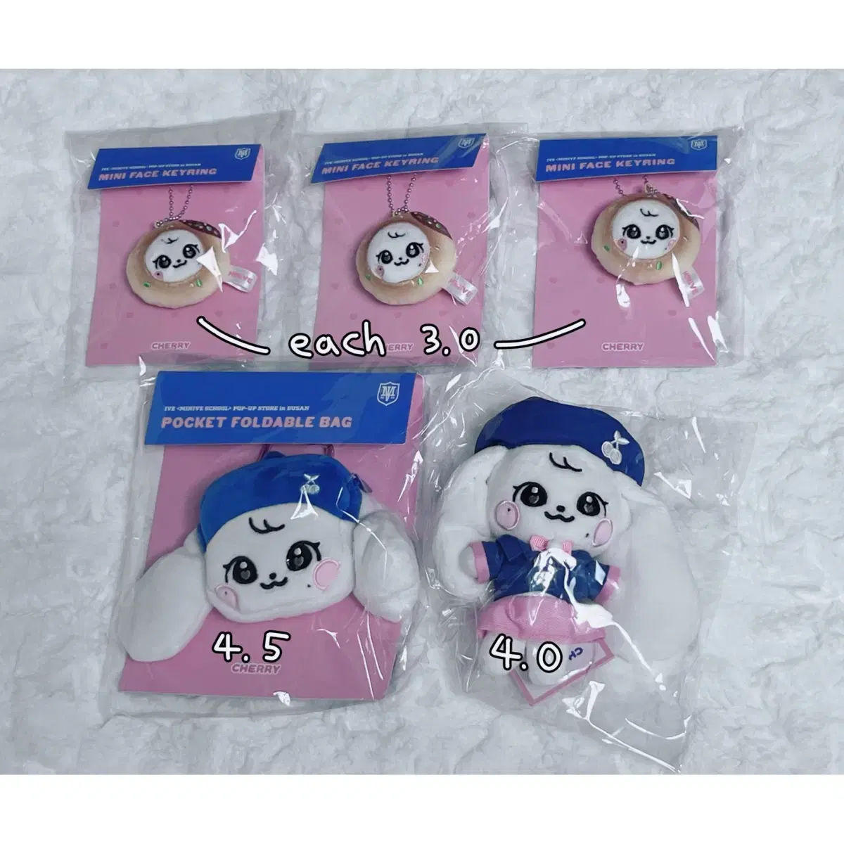 アイドル ive minive Cherry POKET FOLDABLE BAG IVE | 아이브 Ive Minive School Pop-up Busan Limited Edition