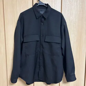블랙 셔츠 M 사이즈