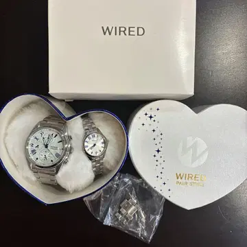 WIRED 페어 스타일 실버 워치 세트