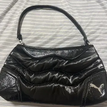 Puma 블랙 숄더백