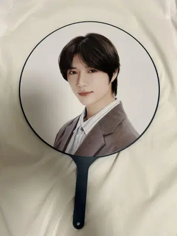 TXT 봄규 부채 ACT:PROMISE
