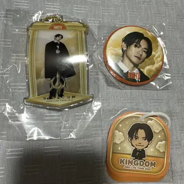 3대째 KINGDOM 회장에서만 판매되는 캡슐 NAOTO 세트