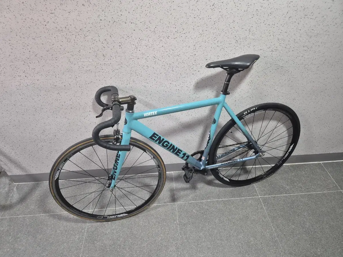 Engine11 Vortex Fixed Gear Bicycle