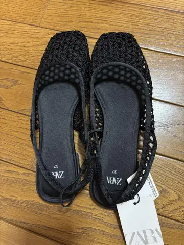 자라 메쉬 플랫 슈즈