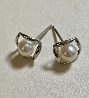 k10 YG 펄 귀걸이 양쪽 귀