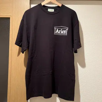 Aries 블랙 티셔츠 L 사이즈