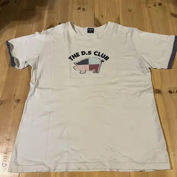 드럭 스토어즈 D.S.CLUB 티셔츠